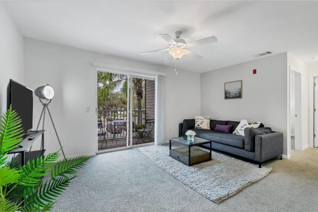 ブレーデントンScenic And Vibrant 1Br With Balcony Gym Poolアパートメント エクステリア 写真